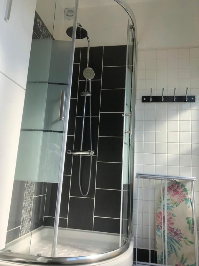 J'Offre - Proche De L'Hyper Centre Bourges Luaran gambar